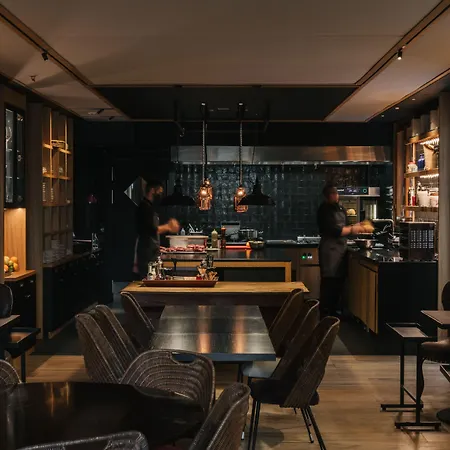 普里梅罗第一酒店 酒店